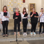 Zespół Szkół Nr 16 podczas występu.JPG